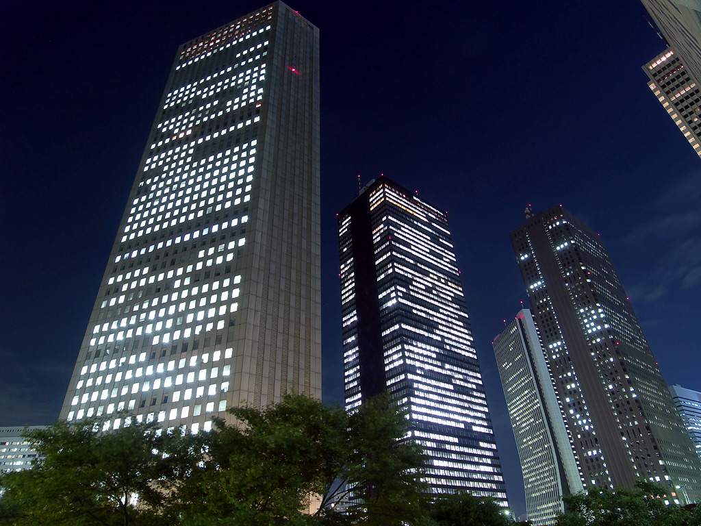西新宿高層ビル街の夜景の壁紙写真 21 1024 768